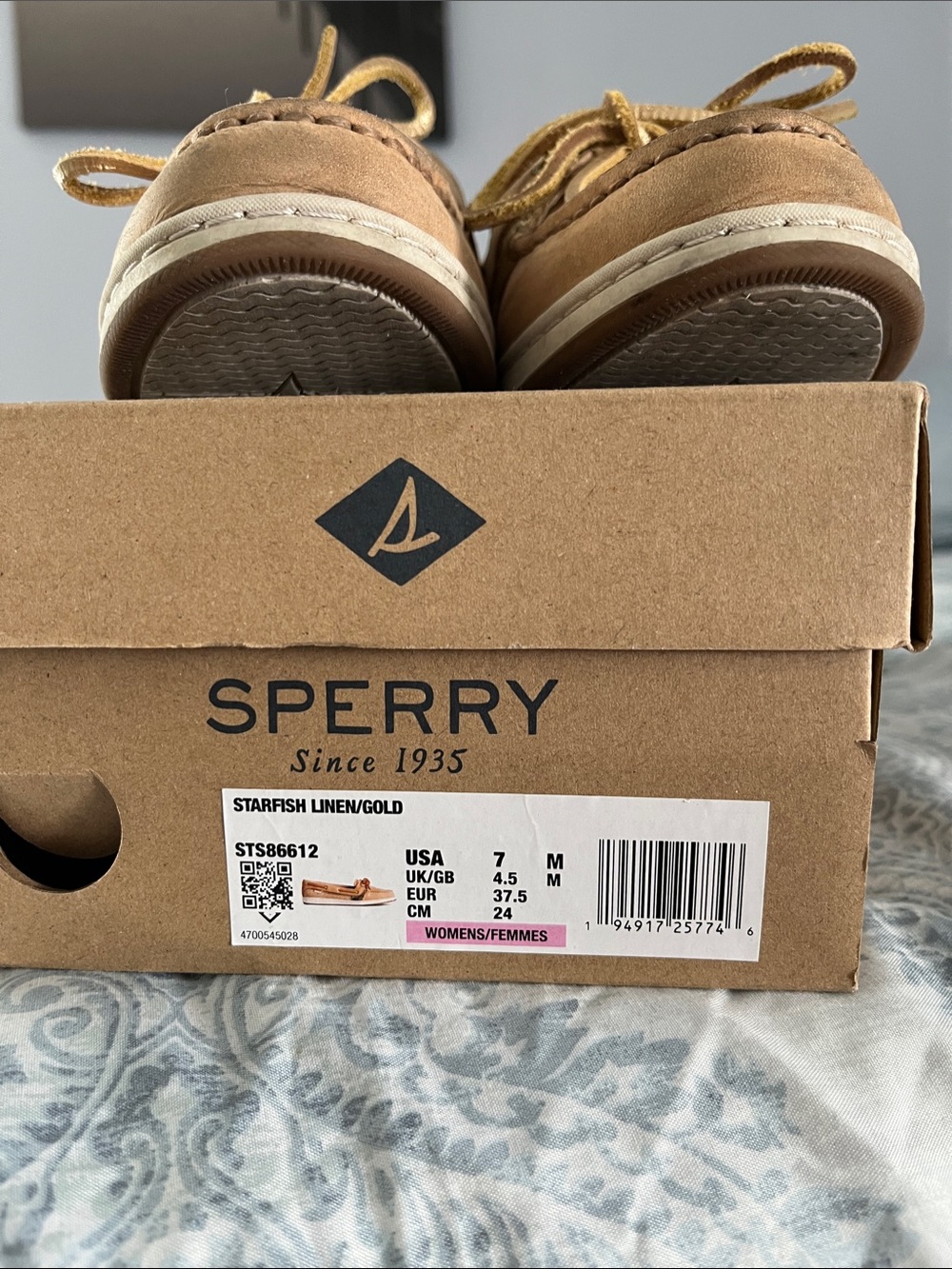 Sperry Starfish Moccasins in Tan with Gold Accents